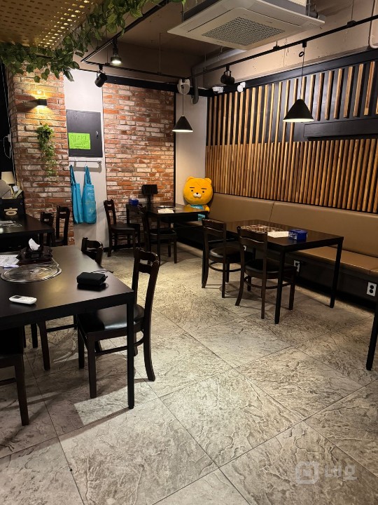 신촌 해산물포차 매도합니다 매물의 1번째 사진