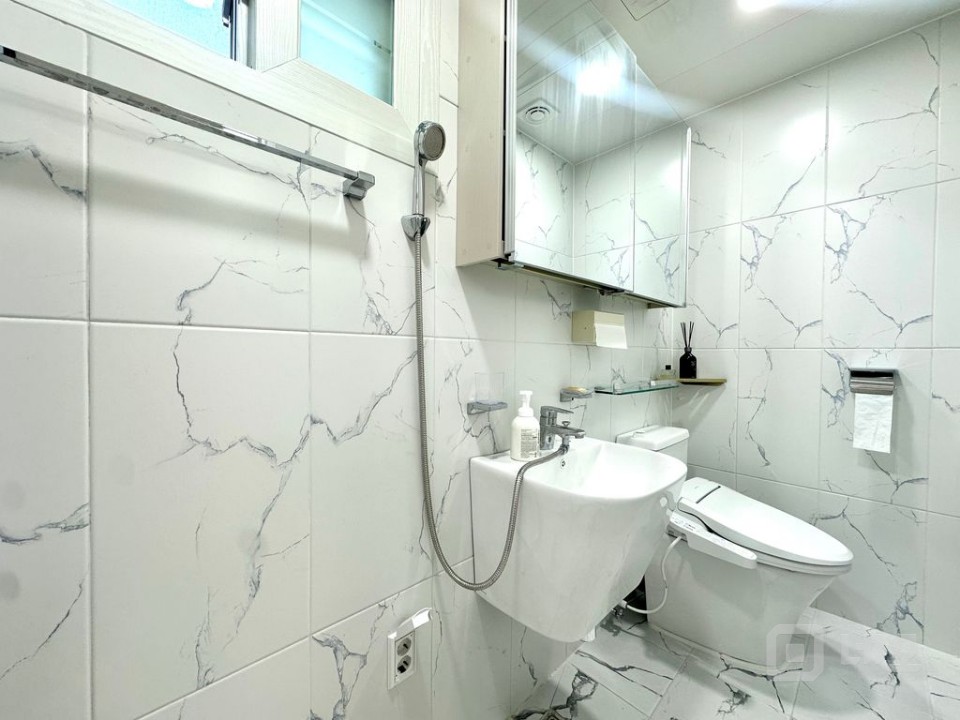 주차무료 준신축 테라스0 매물의 7번째 사진