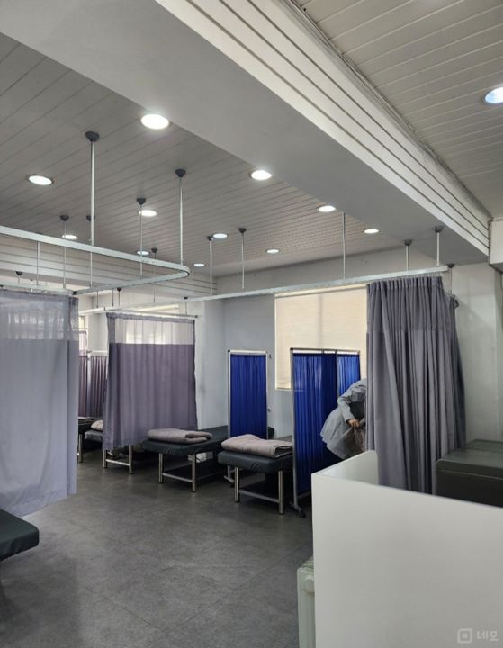 대로변 코너에 위치한 마두동 병원 매물의 3번째 사진