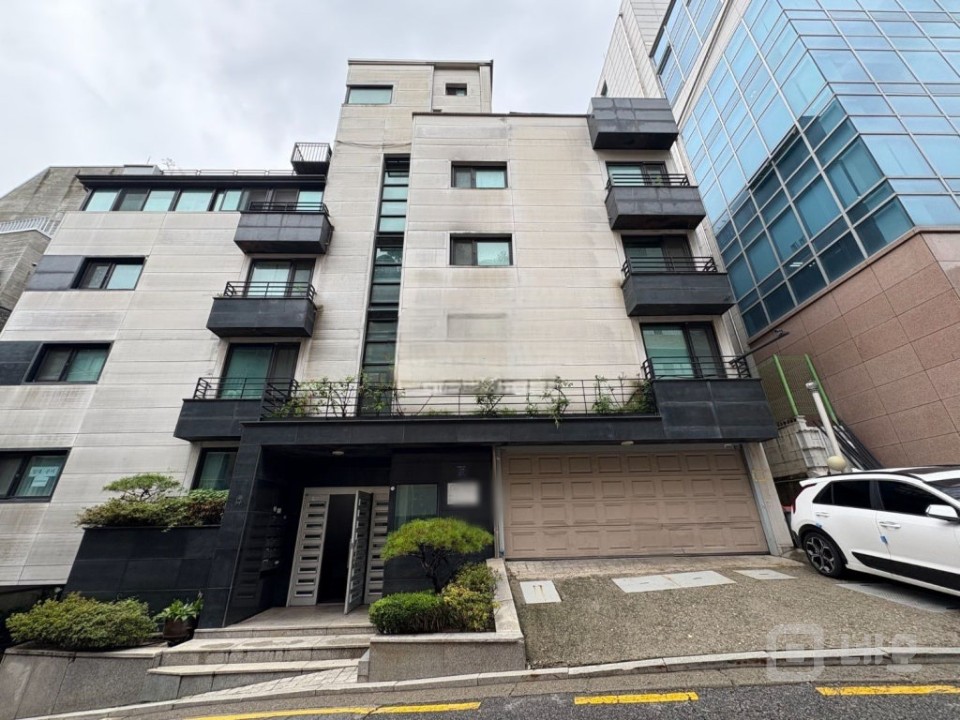 ✔주차2대 무권리  매물의 5번째 사진