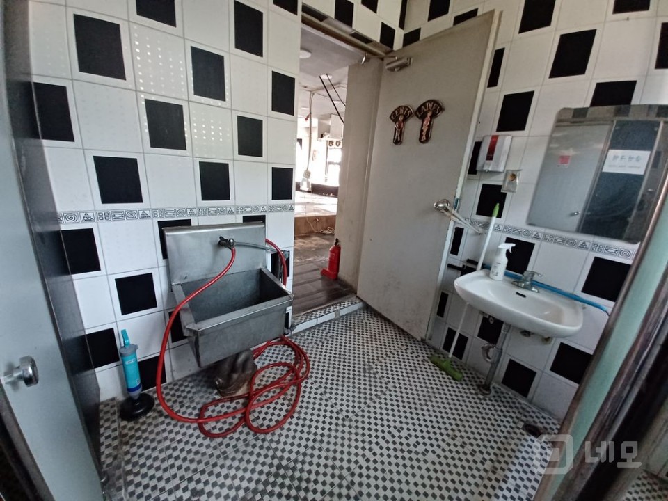 부천 역에서 가까운 유동 많은 점포임 매물의 16번째 사진