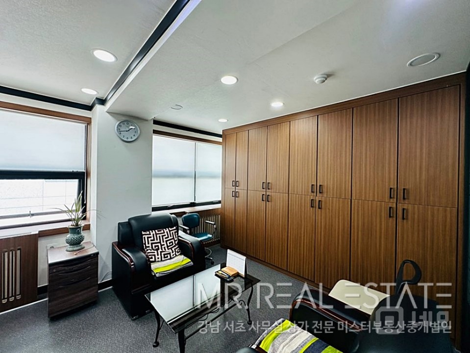 ★세무.변호사.강추★대법원바로옆.서초역1분.지정식주차.가성비ACE 매물의 5번째 사진