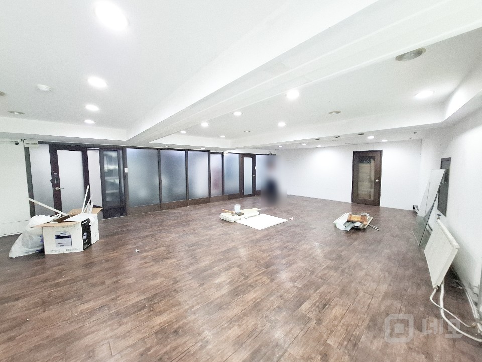 🧾 창신동 쉘톤빌딩 6층! 소형 오피스·쇼핑몰 운영자에게 추천 💼🛒 매물의 1번째 사진