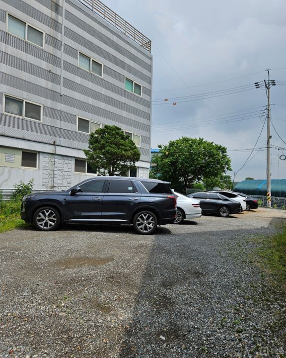 시우리 정상에 위치한 월문리 독채 건물 카페 매물의 10번째 사진