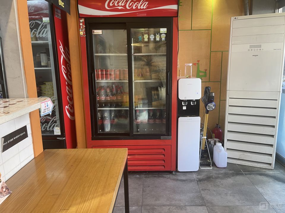 신림동 가성비 훌륭한 프랜차이즈 치킨점 매물의 2번째 사진