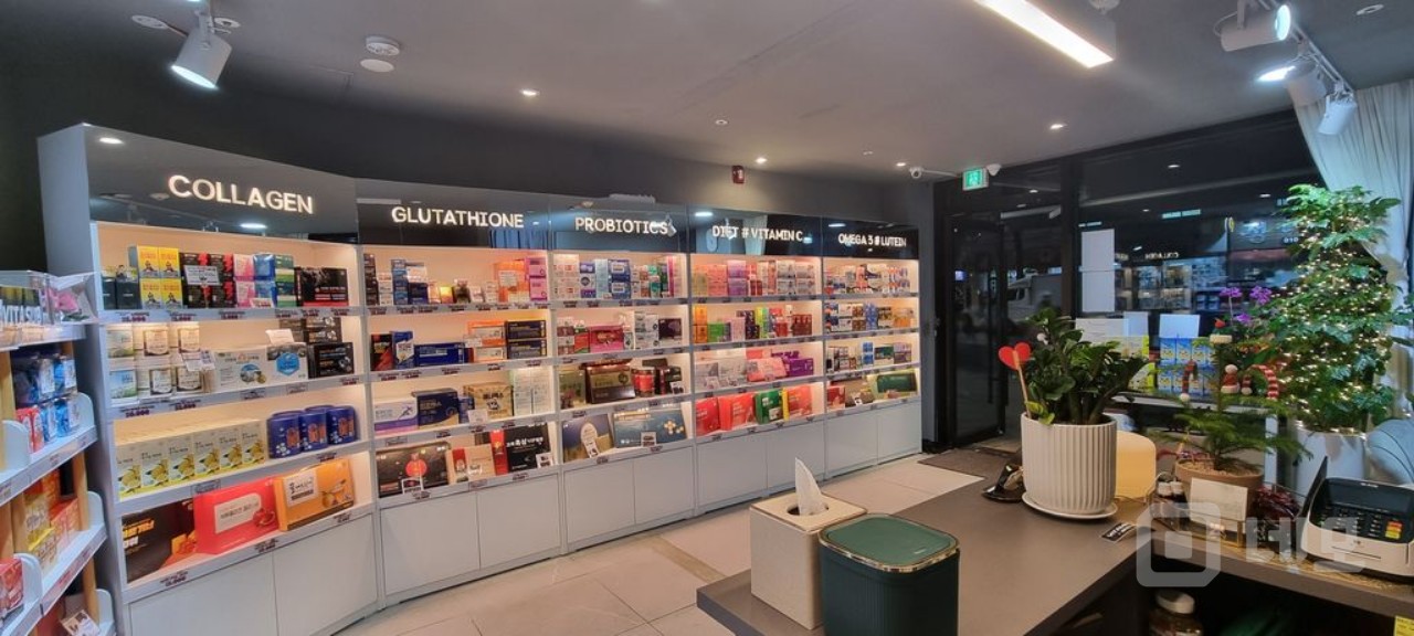 ⭐88병원 동부시장인근 큰대로변 신축급 깔끔한 1층 주차가 협의! 매물의 6번째 사진