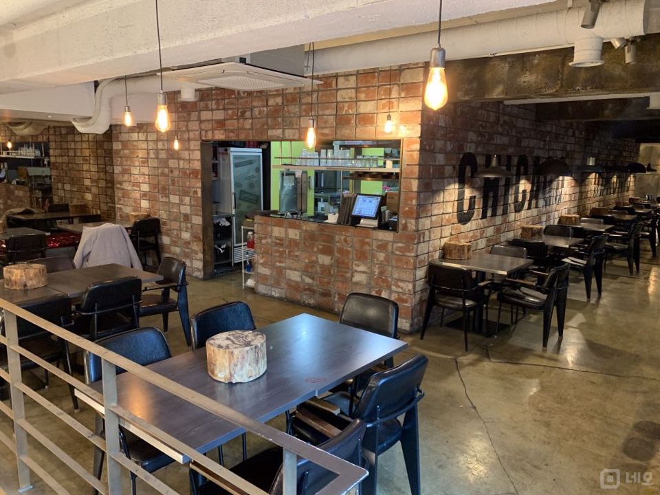 강남구에 있는 피자 전문점 임대 매물입니다 매물의 4번째 사진