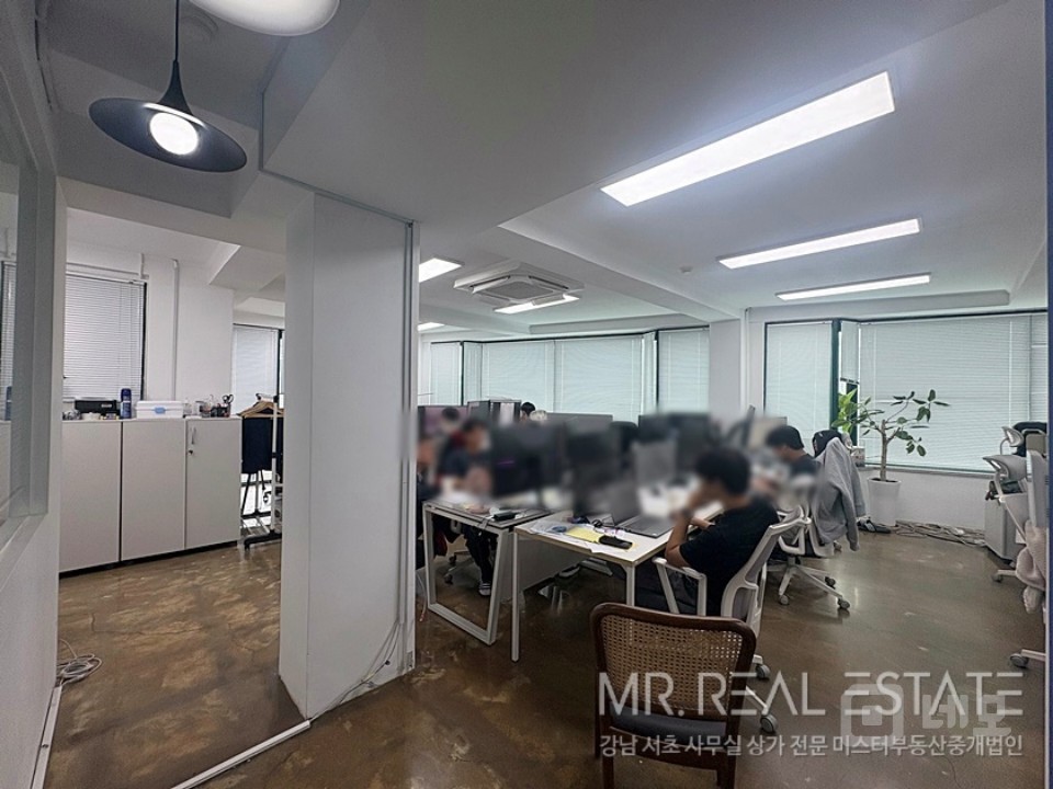 논현학동 더블역세권 무료2대 엘베有 가성비甲 매물의 17번째 사진