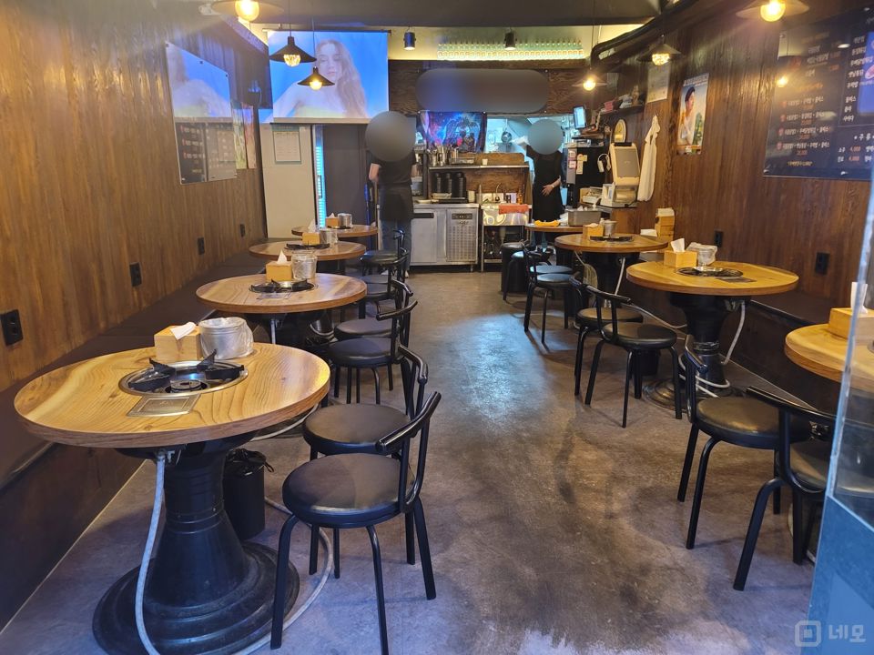 이문동 외대앞역 역세권, 대학생 고객 많아 매출 좋은 요리주점 매물의 2번째 사진