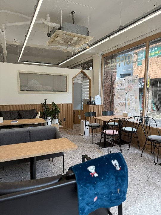 — 따뜻한 하루가 머무는 공간 매물의 1번째 사진