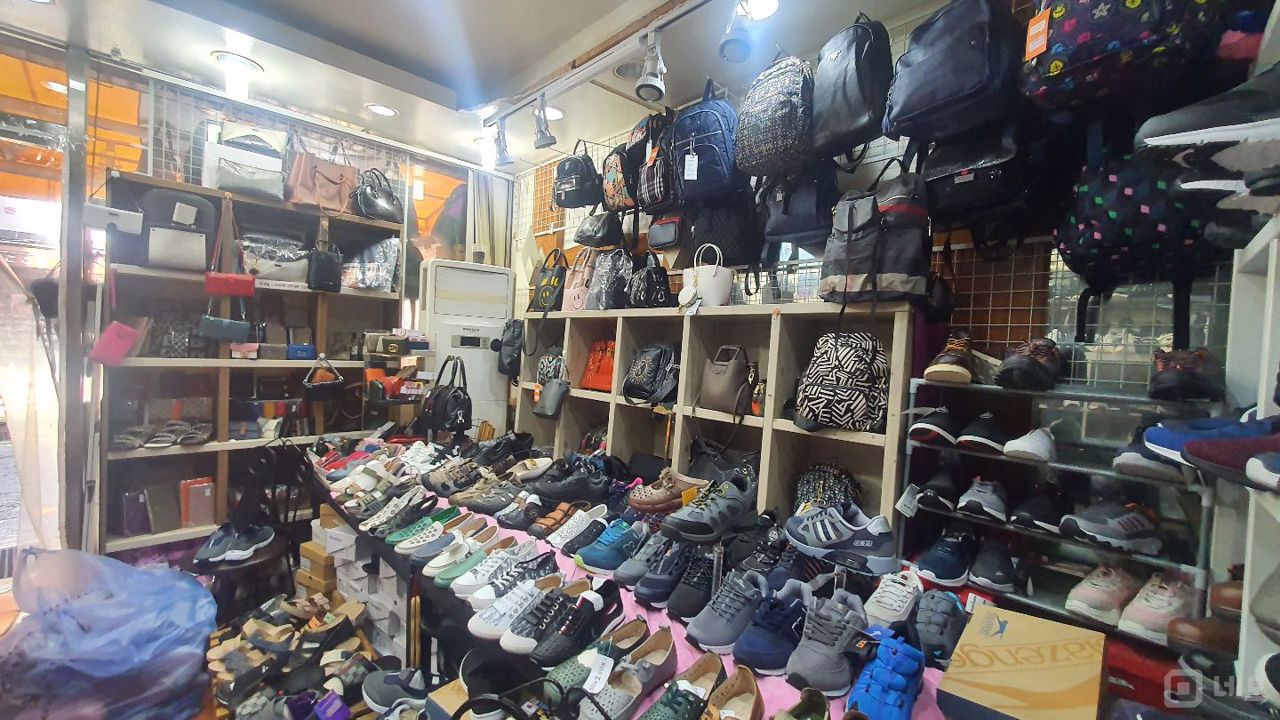 주목도 높은 보광동 1층 신발가게 매물의 4번째 사진