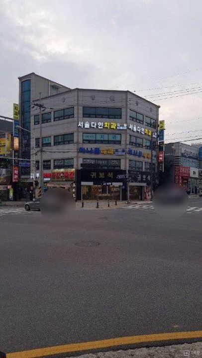 안중읍 현화리 대로변 위치 좋은 2층 병원 인테리어 된 상가 임대 매물의 6번째 사진
