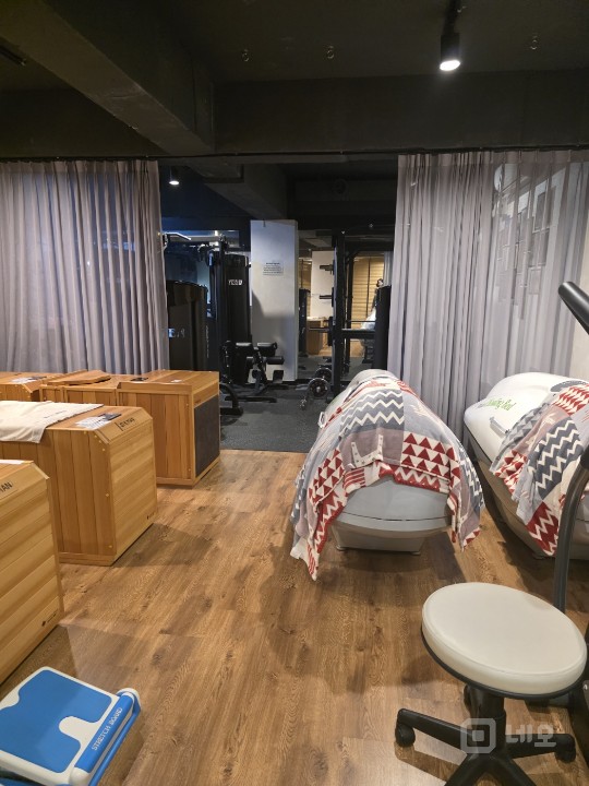 범계역 2번출구 초역세권 로데오거리 평수넓은 매물입니다. 매물의 3번째 사진