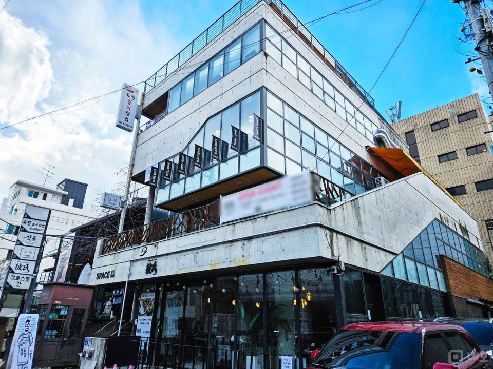 합정역 도보8분 세련된 매장의 고깃집 매물의 5번째 사진