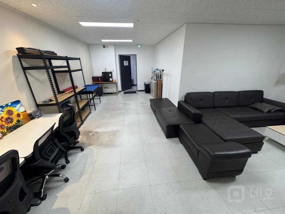 상봉역 도보3분 2층 무권리 급으로 나온 저렴한 상가 매물의 2번째 사진