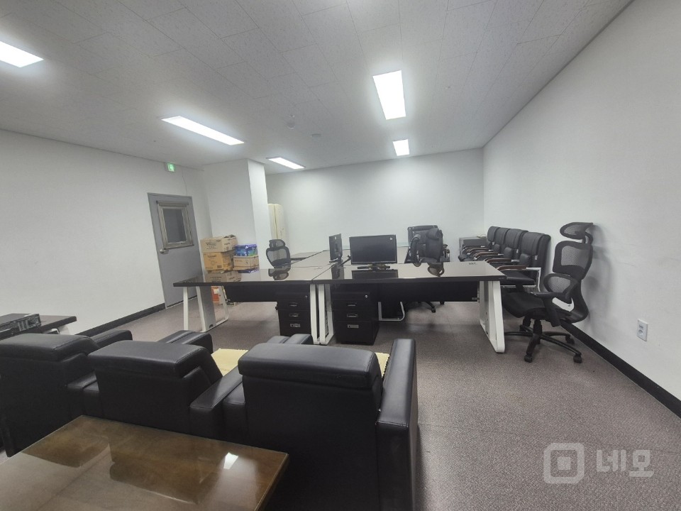 동부시장 시설 깔끔 2층 사무실 상가 엘베0 주차0 매물의 5번째 사진