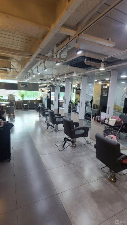 횡단보도 앞, 접근성 좋은 본오동 미용실 매물의 3번째 사진