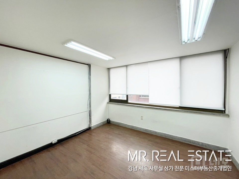개나리아파트 사거리 가격대비 넓은 사무실 사진있음 매물의 9번째 사진