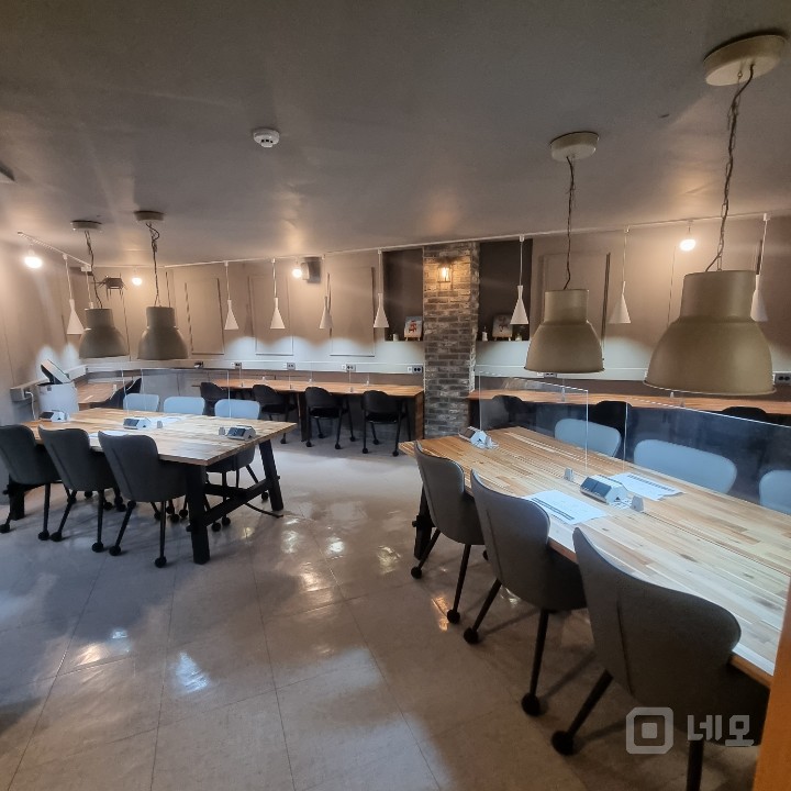 스터디카페 신구대학교 정문앞 70평 매물의 1번째 사진