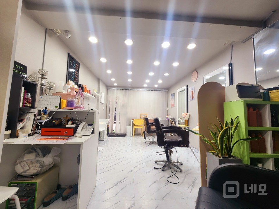 명일역 도보거리 상가 매물의 1번째 사진