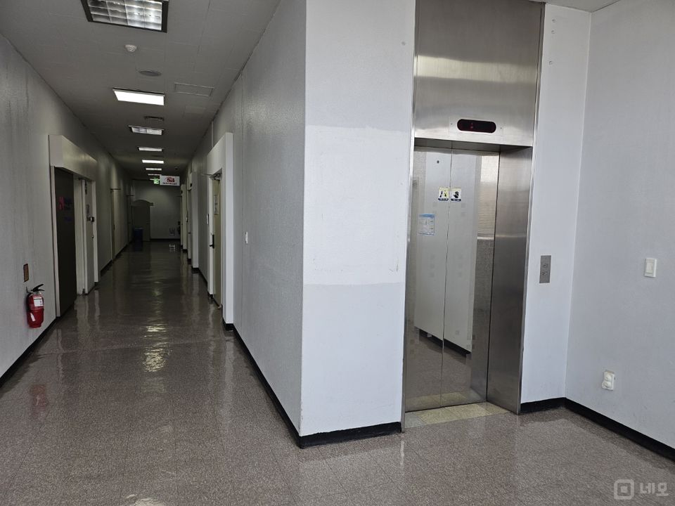 깔끔한시설, 접근성 좋은 천호동 사무실 매물의 8번째 사진