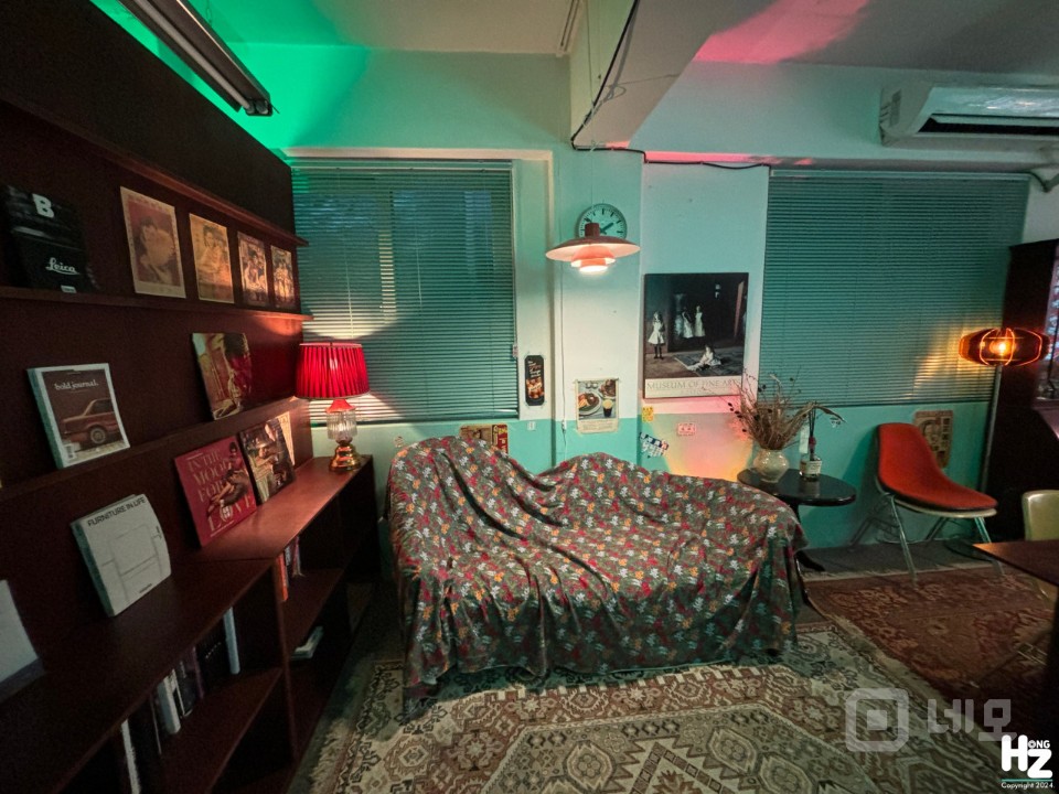 을지로3가 힙지로 메인거리 2층 상가 매물의 1번째 사진