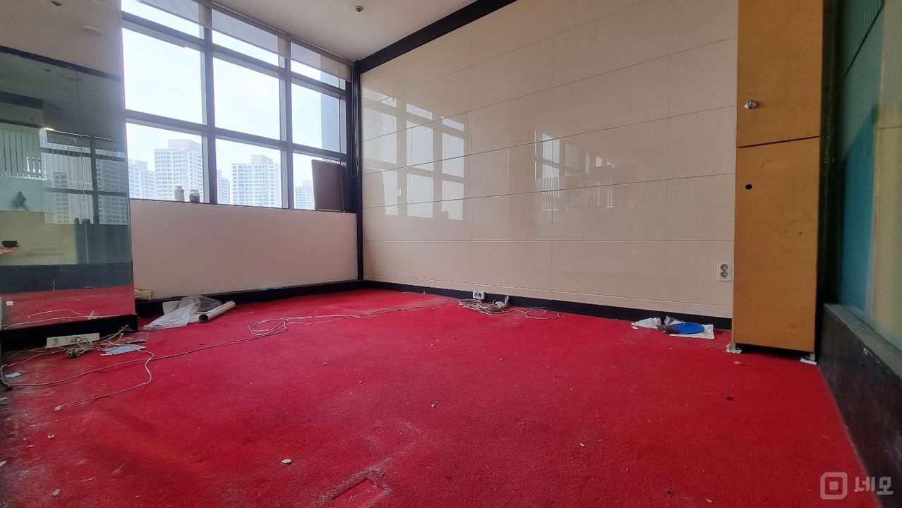 ★반포동 깔끔한 사무실 공실 안내!★ 매물의 2번째 사진