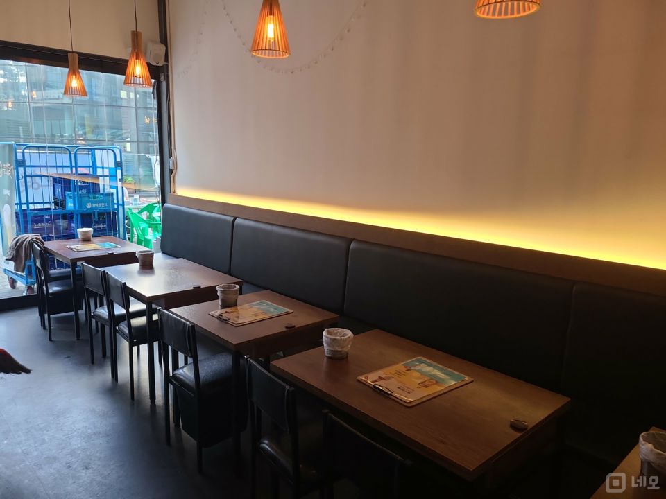 문정동 번화가에 위치한 요리주점 매물의 2번째 사진