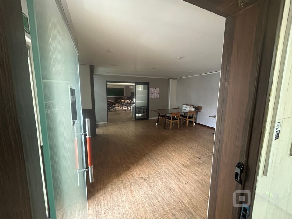 초역세권과 테라스가 있는 깔끔한 건물 6층 매물의 9번째 사진