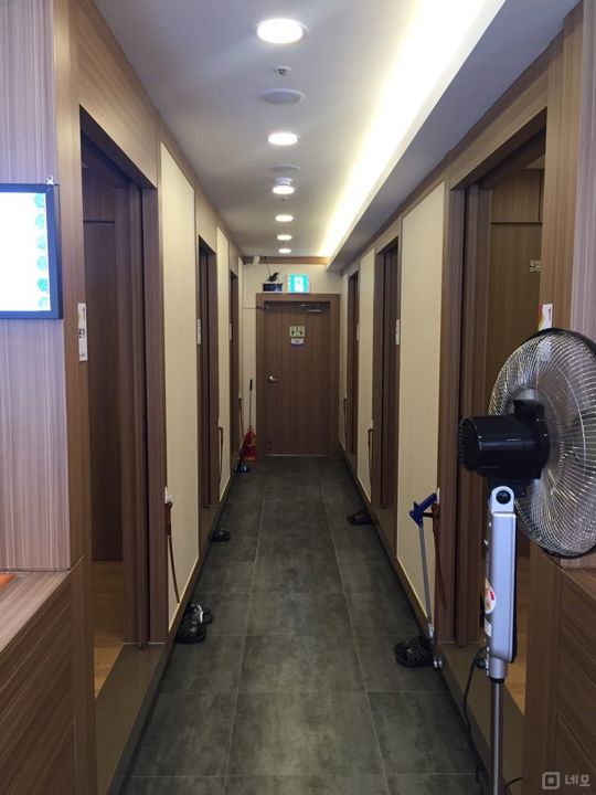 시흥동 금천구청 역 역세권, 주방 시설 완비, 대형 평수 설렁탕집 매물의 4번째 사진