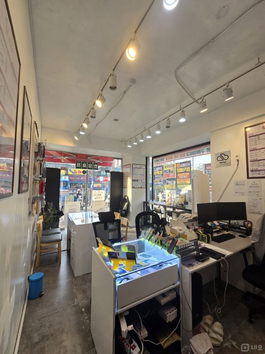 접근성 좋은 대로변 1층, 번동 휴대폰판매점 매물의 4번째 사진