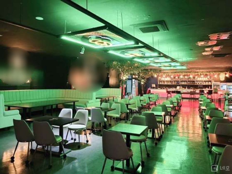 마곡동 번화가에 위치한 펍 매물의 1번째 사진