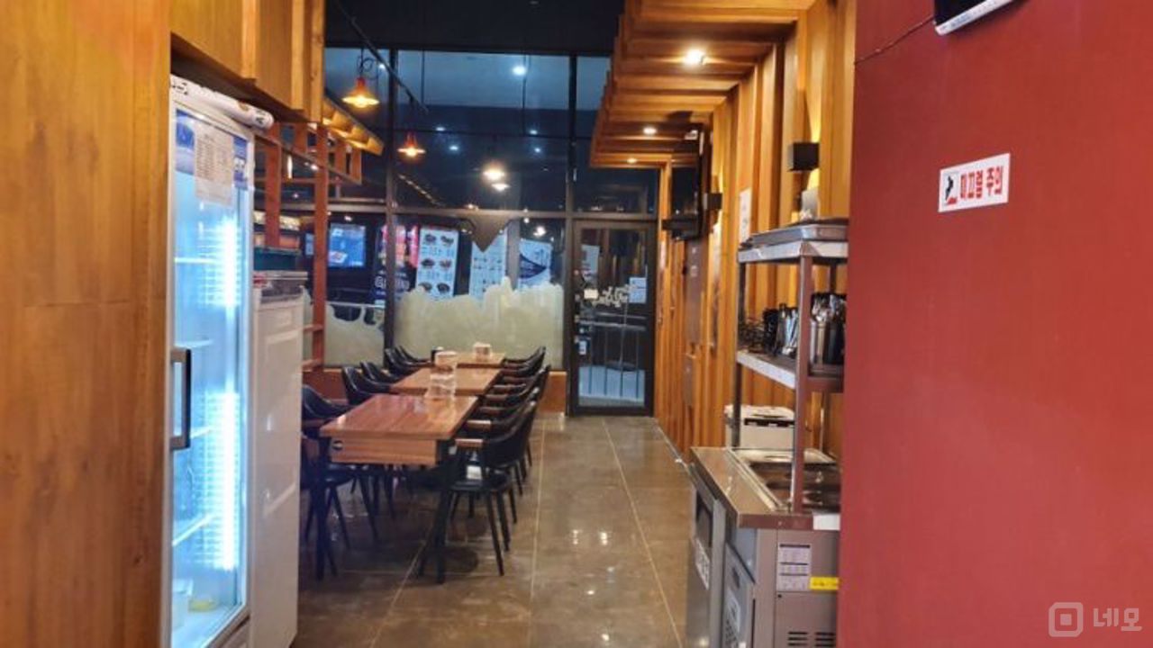 시설 집기 포함, 우동 1층 상가 매물의 4번째 사진