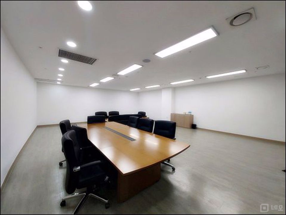 ▣언주역 도보 7분 이내 위치! 대형 인프라 사무실 임대입니다▣ 매물의 3번째 사진