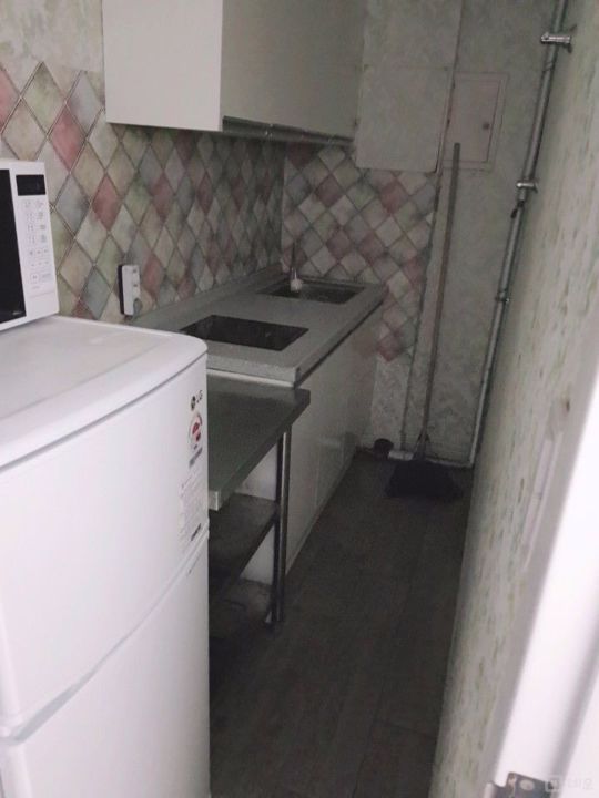 깔끔한 시설, 주거지역에 위치한 우동 1층 상가 매물의 4번째 사진