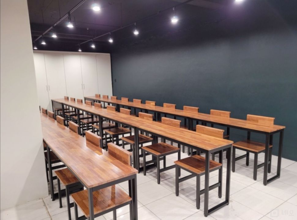 오피스와 주거 상권을 모두 잡는 강남역 신논현역의 대여공간룸 매물의 3번째 사진