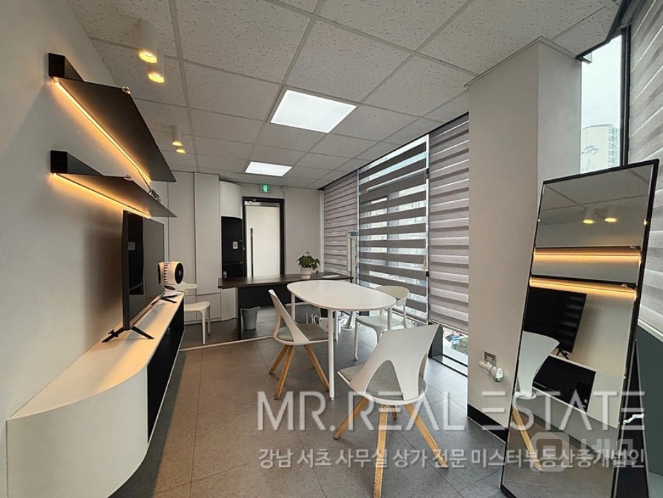 실사진 선릉역인근 학원라인 주차10대 통사옥 S급인테리어 매물의 14번째 사진