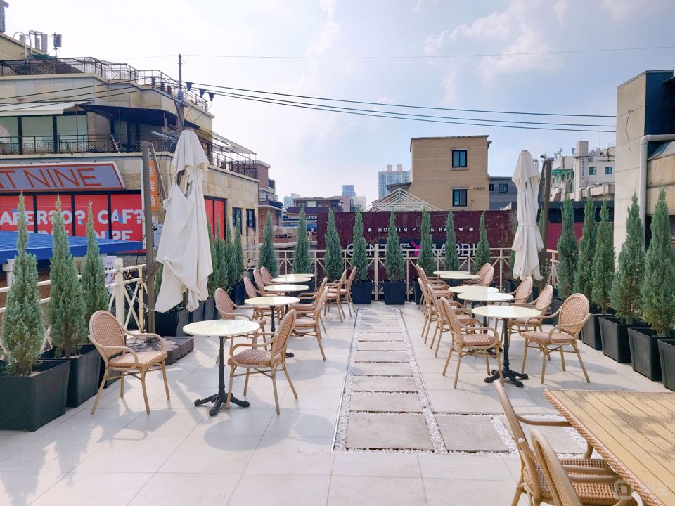 화양동 건물 전체 사용중인 BAR 매물의 2번째 사진