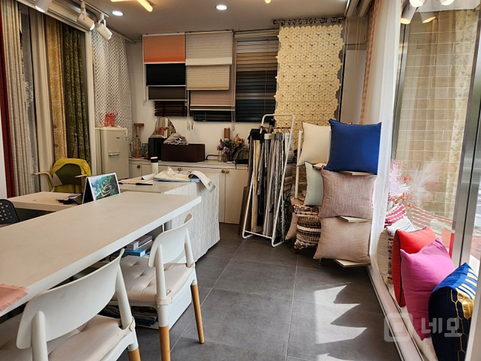 개포동 도로변 상가 / 보증금 2000 월130 / 즉시 입주 매물의 1번째 사진