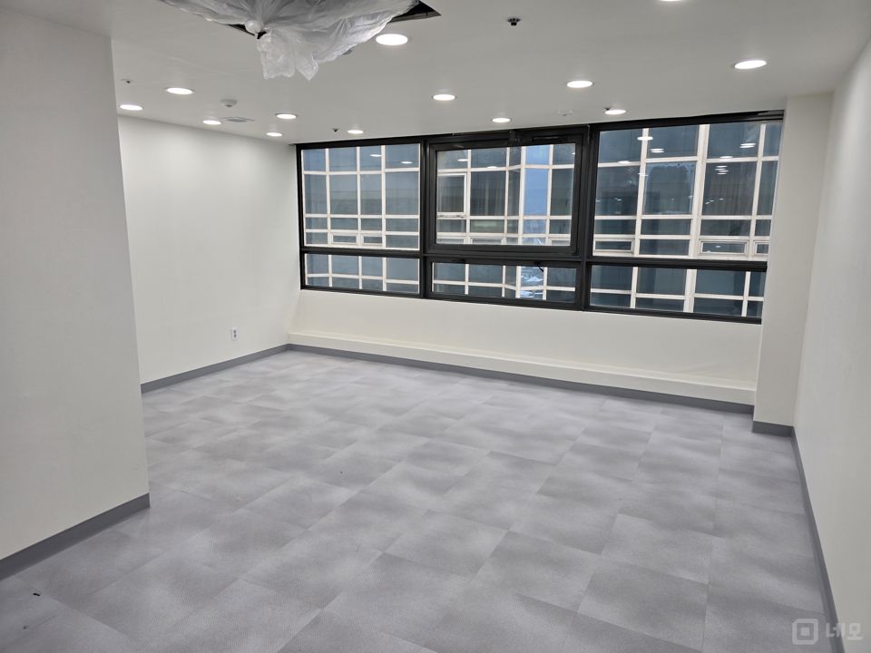 한성백제역 초역세권 사무실 대로변에 위치 매물의 5번째 사진