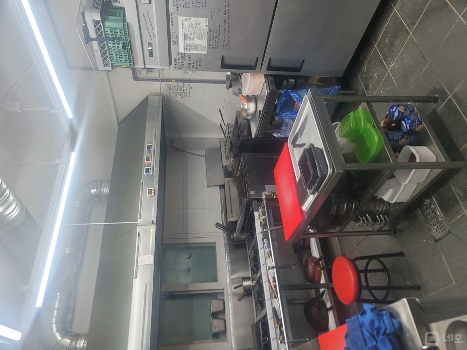 모란역 역세권, 성남동 번화가에 위치한 2층 요리주점 매물의 4번째 사진