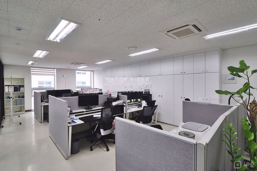 발산역초역세권 인프라최상 사무실 인테리어 룸2개 완비 매물의 5번째 사진