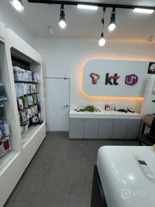 사거리 횡단보도 코너 매물의 3번째 사진