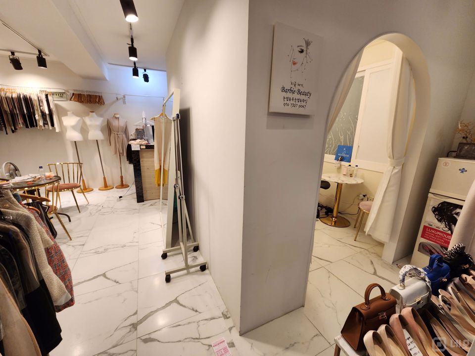 시설 집기 포함, 신림동 옷가게 매물의 5번째 사진