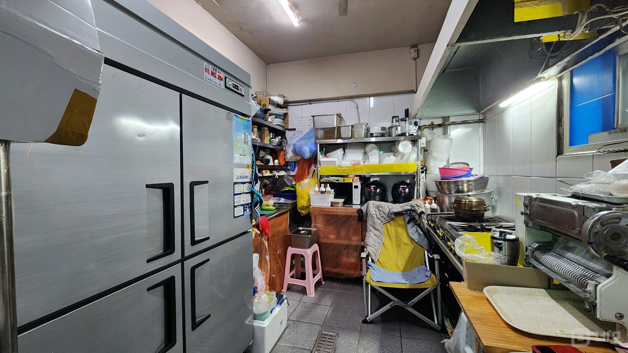 수유동 주거지역 위치, 주방 시설 완비, 입소문 듣고 찾아오는 한식집 매물의 3번째 사진