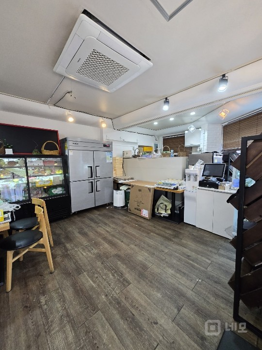 문정역  상권좋은 위치의 코너 매물의 1번째 사진