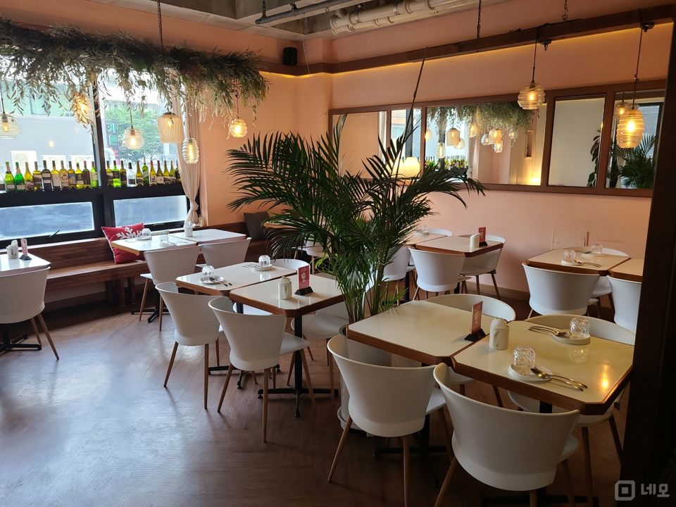 송파동 위치조건 뛰어난 음식점 매물의 9번째 사진