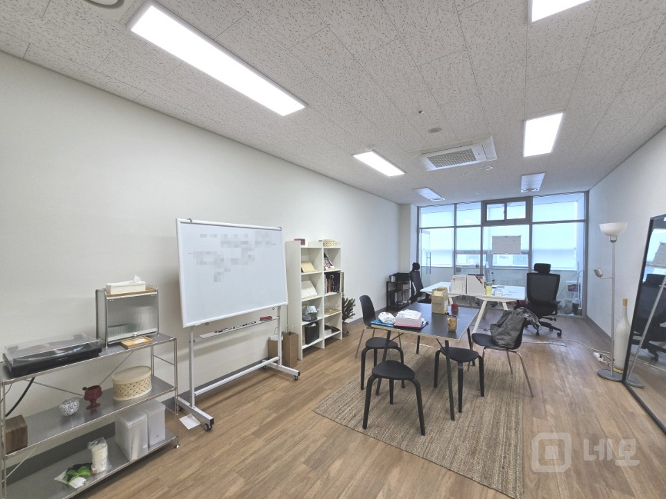 뚝섬역 서울숲역 더블역세권 소형평수 사무실 매물의 3번째 사진