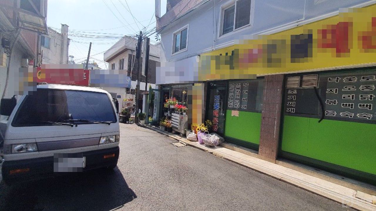 도림천 시장 인근 꽃집 겸 카페 소개합니다. 매물의 4번째 사진