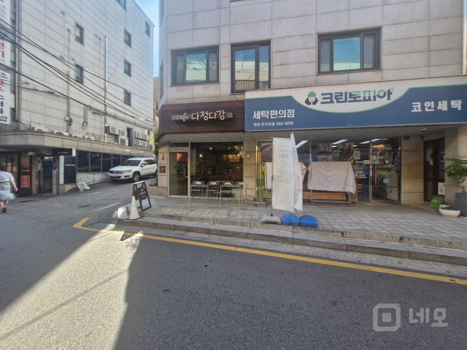 ☕ 반포동 감성 카페 창업 기회! 권리양도 (가시성 우수한 코너 상가) 매물의 13번째 사진
